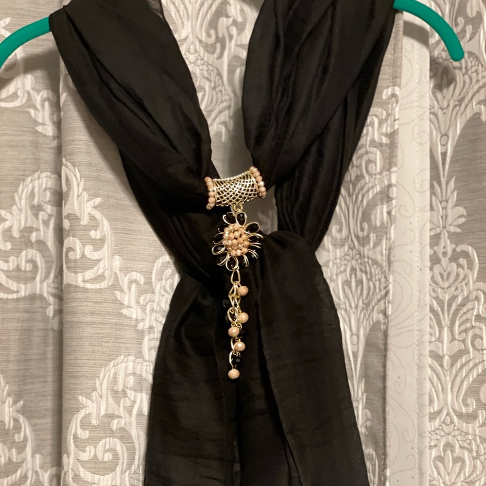 Beautiful pashmina scarf